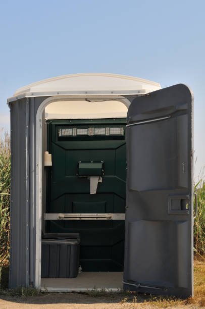 Best Porta potty rental for outdoor events  in Salt Creek Commons, IN