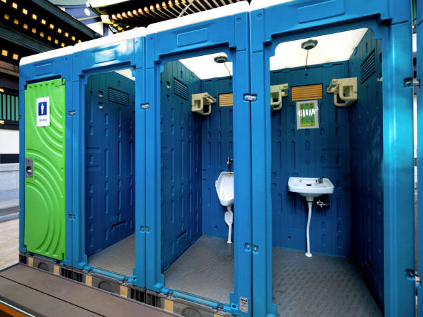 Portable bathroom rental in Salt Creek Commons, IN